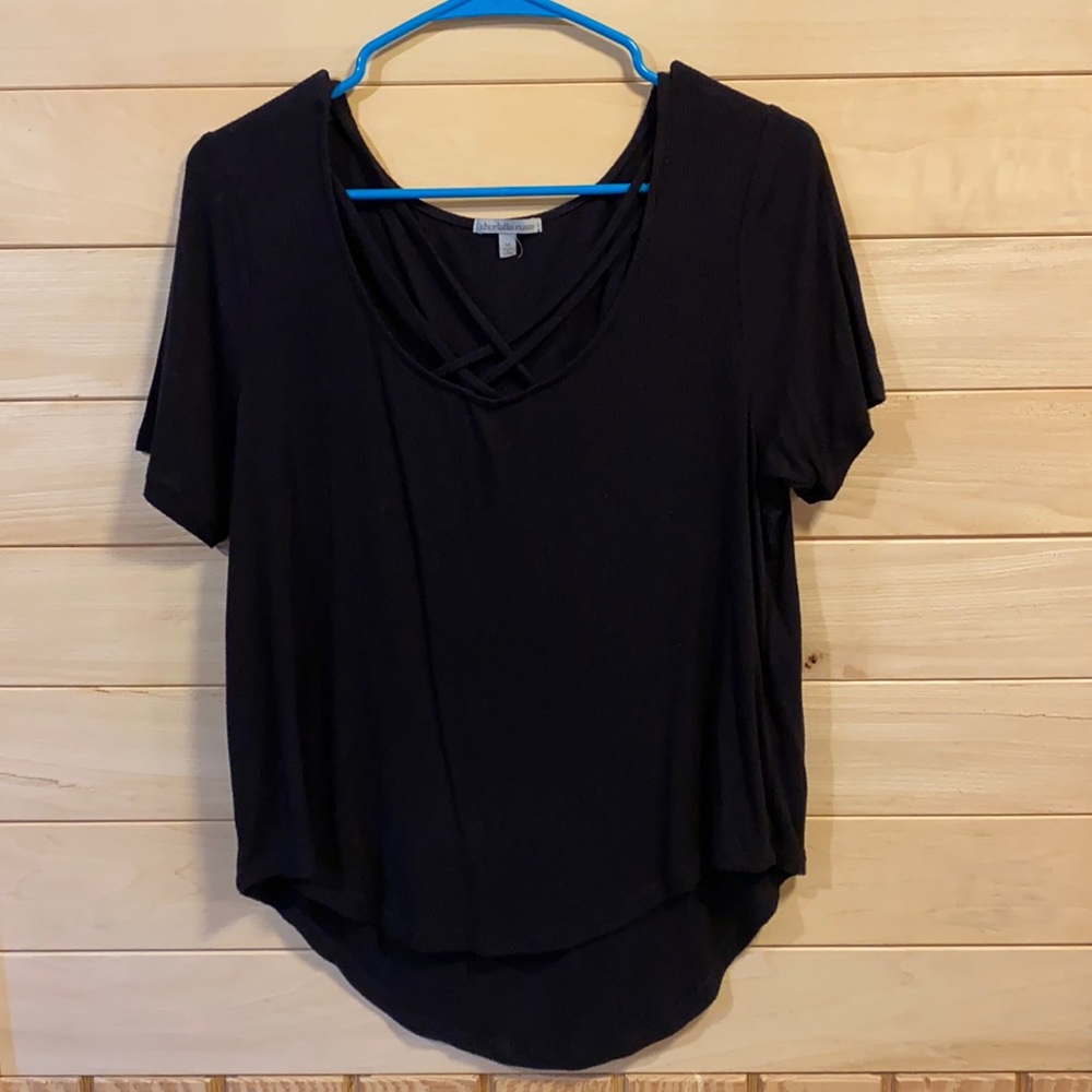 5/$25 Ribbed Tee with Neck Detail